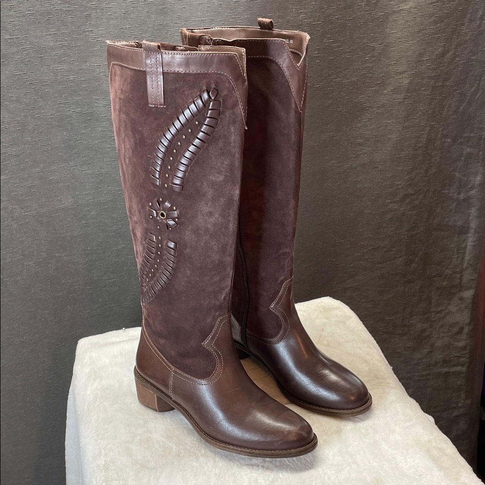Elegant Brown leather suede below the knee elegant boots